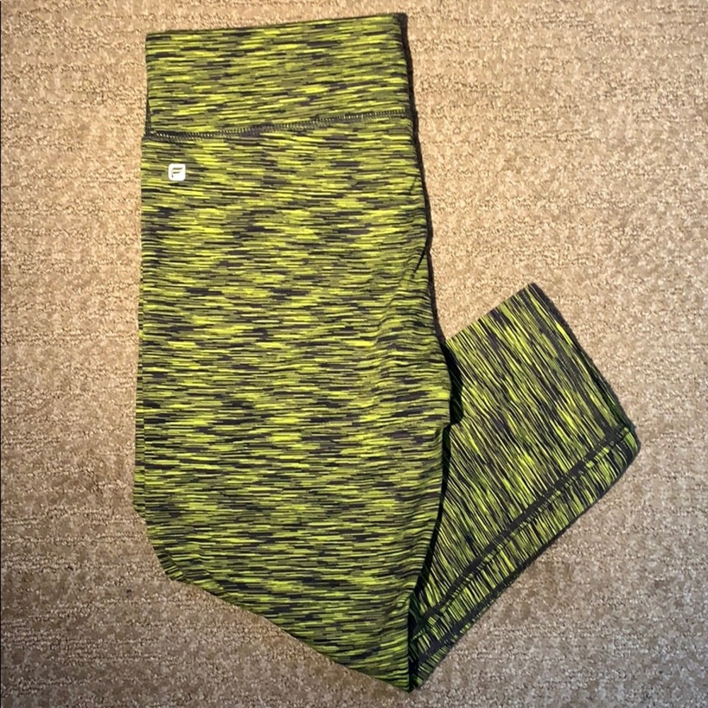 💋 Fabletics crop leggings